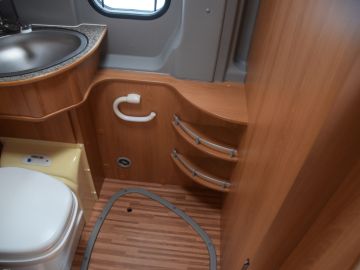 Pössl KW 009 Camperbus